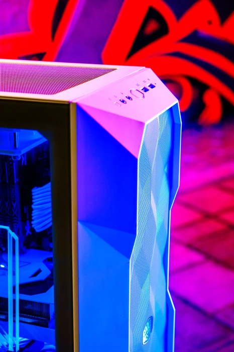 Cooler Master MasterBox TD300 Mesh, schwarz, Glasfenster