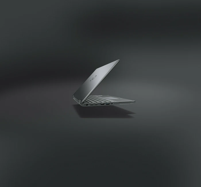 Fujitsu Lifebook U9310X, schwarz, Core i7-10610U, 16GB RAM, 1TB SSD, LTE, DE