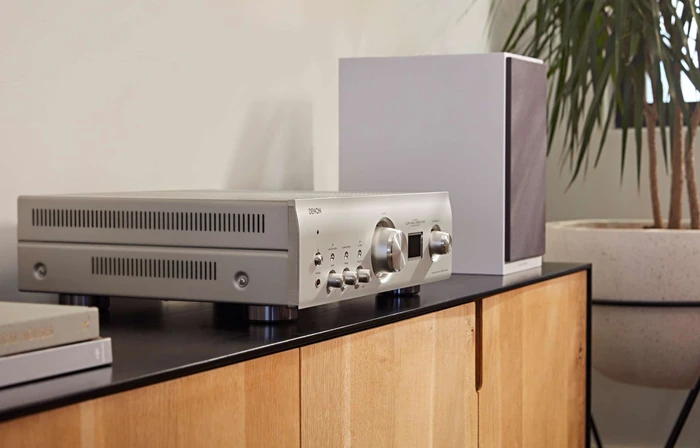 Denon PMA-1700NE silber