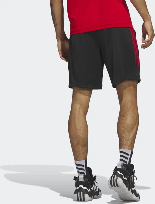adidas Legends 3-Streifen Basketball Shorts black/better scarlet (Herren)