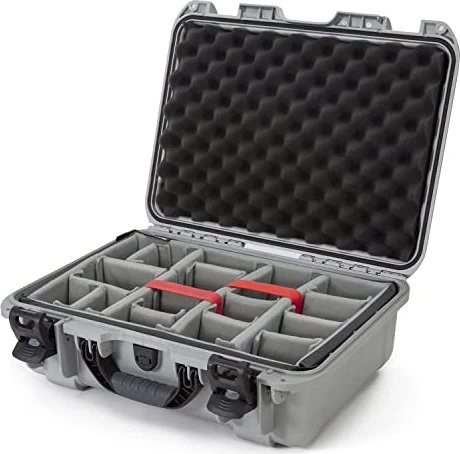 Nanuk 925 Transportkoffer mit gepolsterten Trennwänden silber