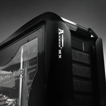 Thermaltake Armor+ Mx schwarz, Acrylfenster