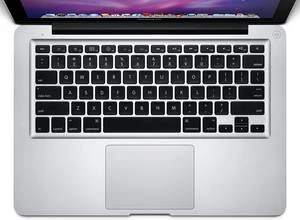 Apple MacBook Pro 13.3", silber, Core 2 Duo P8800, 8GB RAM, 500GB HDD, GeForce GT 320M, DE [Mid 2010]