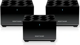 Netgear Nighthawk Mesh Wi-Fi 6 System MK83, AX3600, Router und 2x Repeater Set, 3er-Bundle (MK83-100PES / MK83-100UKS)