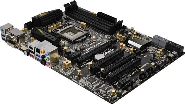 ASRock Z77 Extreme4 (Intel 1155)