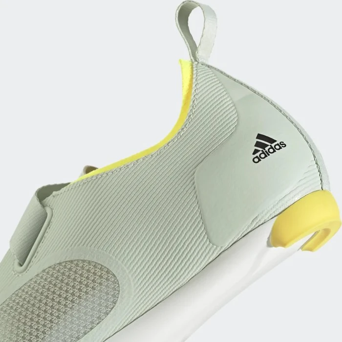 adidas The Indoor linen green/core black/beam yellow