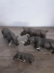 Schleich Wild Life - Spitzmaulnashorn 2015
