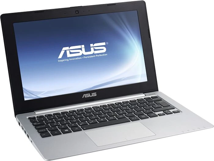 ASUS Eee PC X201E-KX009DU, schwarz, Celeron 847, 2GB RAM, 320GB HDD, DE