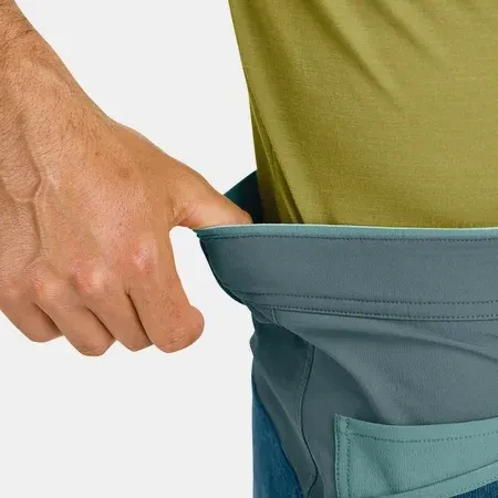 Ortovox Casale Shorts Kletterhose kurz deep ocean (Herren)