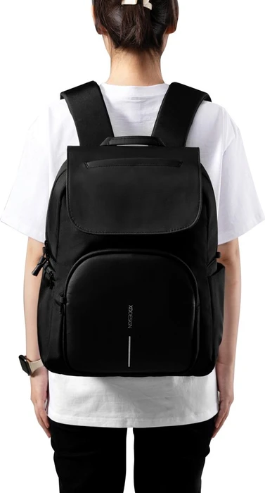 XD Design 16" Soft Daypack Notebook-Rucksack, schwarz