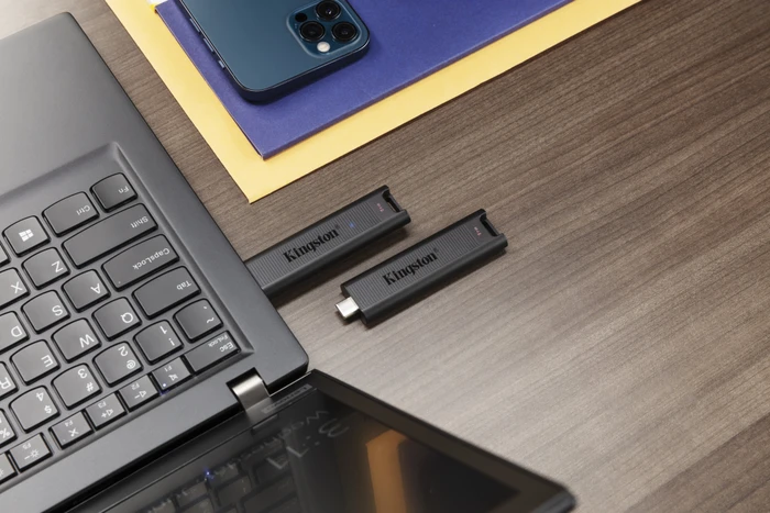 Kingston DataTraveler Max 1TB, USB-C, USB 3.2 Gen 2×1