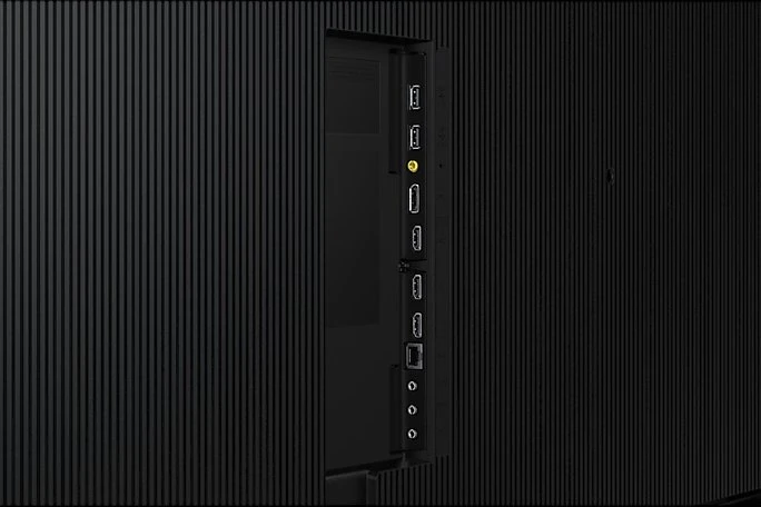 Samsung QM98C, 98"