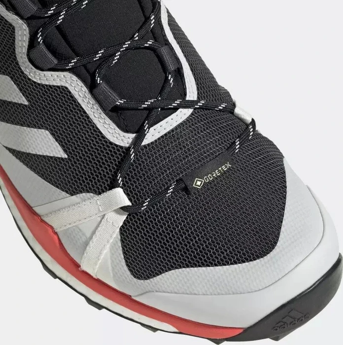 adidas Terrex Skychaser LT Mid GTX core black/core white/signal green (Herren)