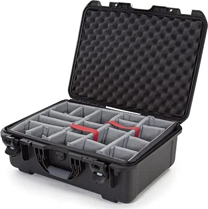 Nanuk 940 Schutzkoffer mit Trennwand schwarz