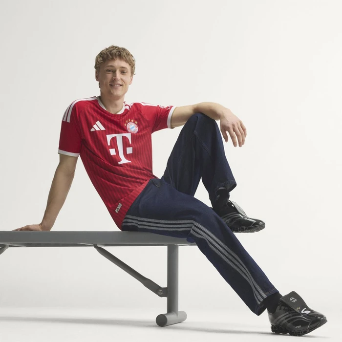 adidas FC Bayern München Authentic 2026/2027 Heimtrikot kurzarm (Herren)
