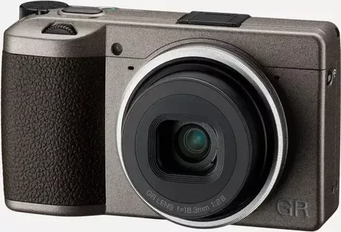 RICOH GR III