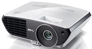 BenQ W700