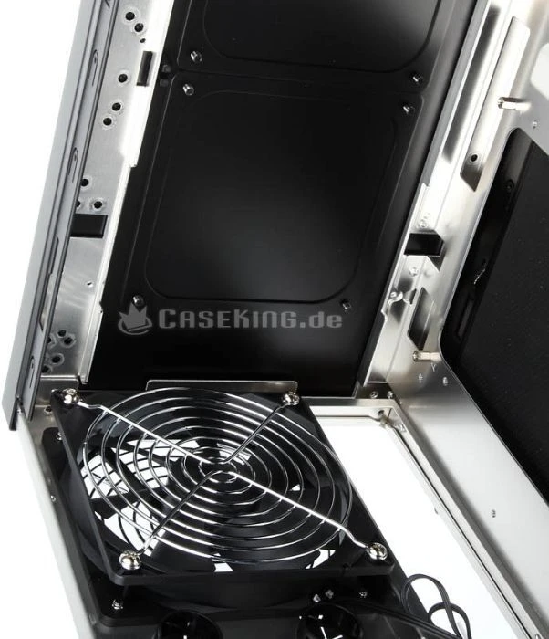 Lian Li PC-7HB schwarz, schallgedämmt