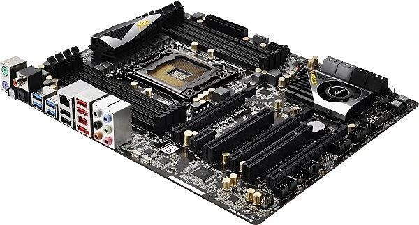 ASRock X79 Extreme6 (Intel 2011-0)