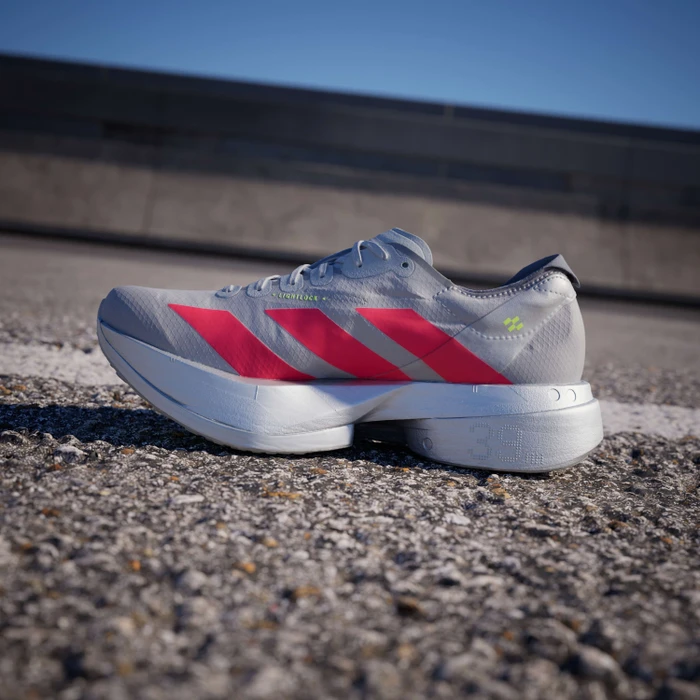 adidas Adizero Adios Pro 4 grey two/lucid red/grey (Damen)