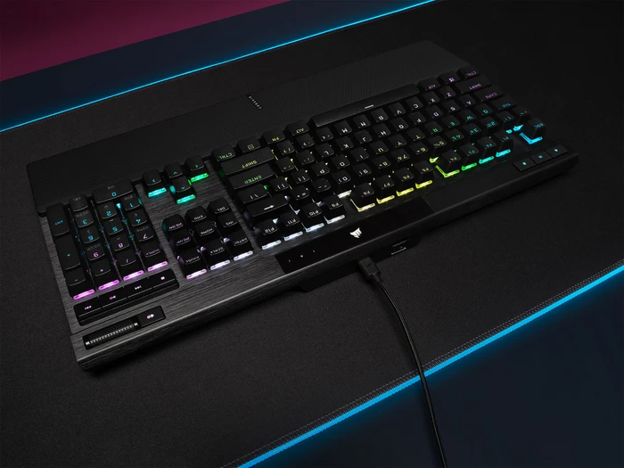Corsair Gaming K70 RGB PRO, MX SPEED RGB Silver, USB, DE