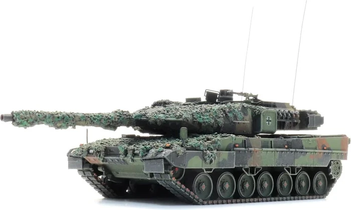 Artitec Bundeswehr Leopard 2A7 Flecktarnung Gefechtsklar
