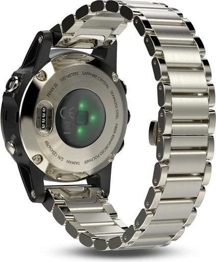 Garmin Fenix 5S Sapphire champagner mit Metallarmband