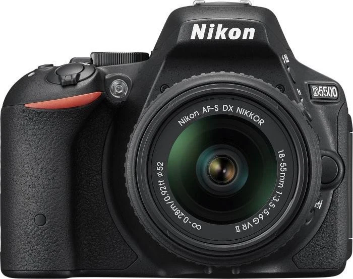Nikon D5500 schwarz mit Objektiv AF-S DX 18-55mm 3.5-5.6 G II VR und AF-S DX 55-300mm 4.5-5.6 G ED VR