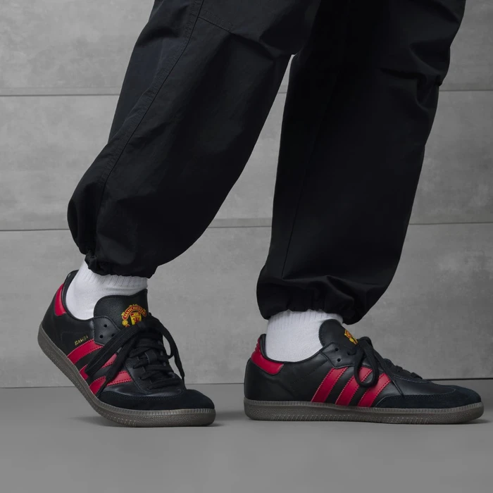 adidas Samba Manchester United core black/real red/gum