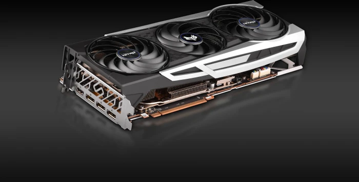 Sapphire Nitro+ Radeon RX 6800, 16GB GDDR6, HDMI, 3x DP, lite retail