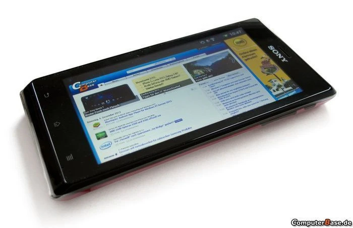 Sony Xperia J rosa