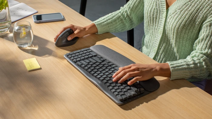 Logitech Wave Keys and Lift Combo, schwarz, Logi Bolt, USB/Bluetooth, ND