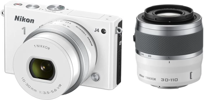 Nikon 1 J4 weiß mit Objektiv 1 NIKKOR 10-30mm 3.5-5.6 PD-Zoom VR und 1 NIKKOR 30-110mm 3.8-5.6 VR