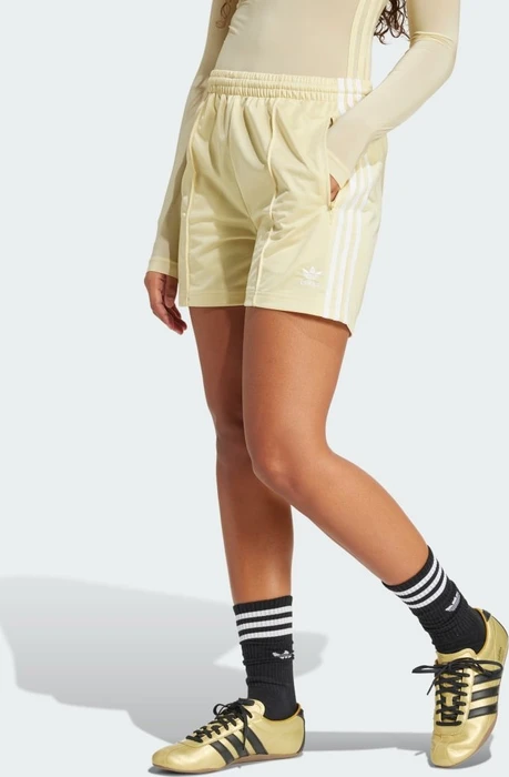 adidas Firebird Shorts powder yellow (Damen)