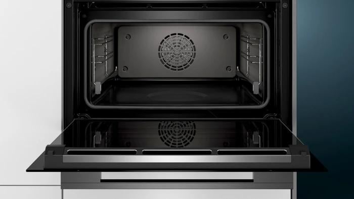 Siemens iQ700 CS858GRB7 Dampfbackofen