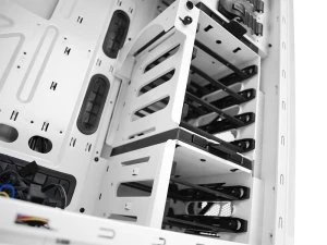 NZXT Phantom 410 weiß, Acrylfenster