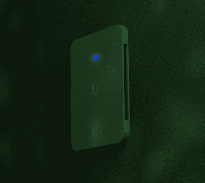 Ubiquiti U7 Pro Wall Paintable Flush Mount, Mounting Kit, Halterung für U7 Pro