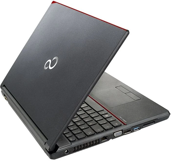 Fujitsu Lifebook E554, Core i5-4210M, 4GB RAM, 500GB HDD, DE