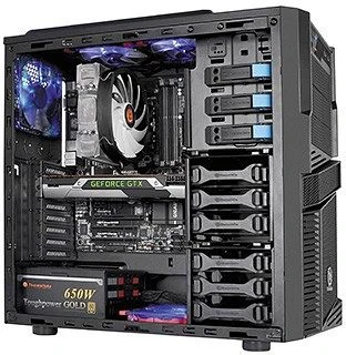Thermaltake Commander G42, Acrylfenster