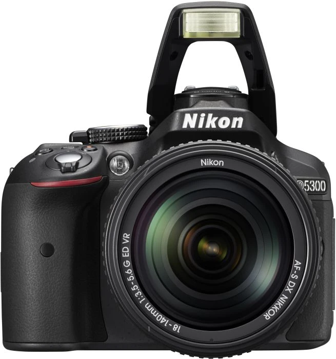 Nikon D5300 schwarz mit Objektiv AF-S DX 18-140mm 3.5-5.6 G ED VR