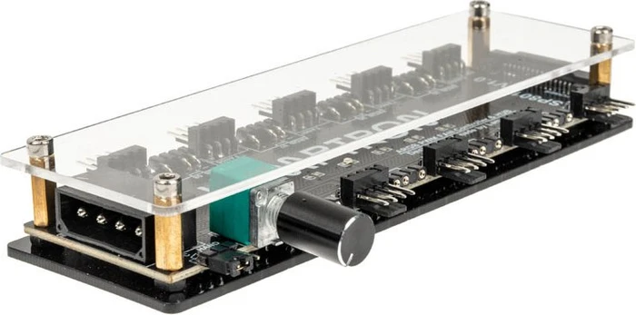 Lamptron SP801, Licht- und Lüfterverteiler, 19-fach