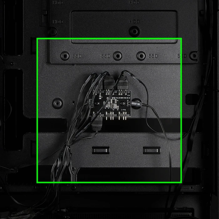 Zalman P40 DS Black, schwarz, Glasfenster