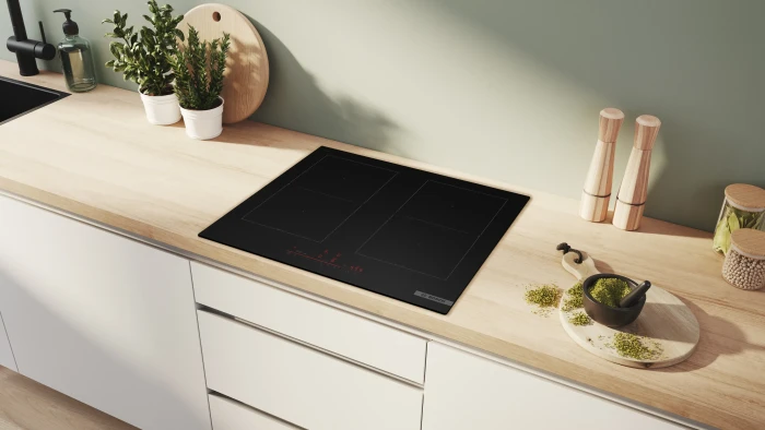 Bosch Serie 6 PVQ61CHB1E Induktionskochfeld autark mattschwarz