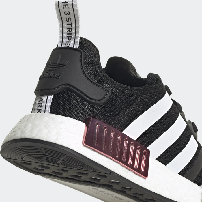 adidas NMD_R1 core black/cloud white/hazy rose (Damen)