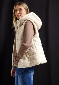 Street One Strukturmix Teddy Weste savannah sand (Damen)