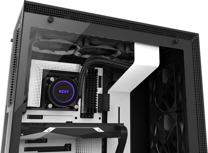 NZXT Kraken X72