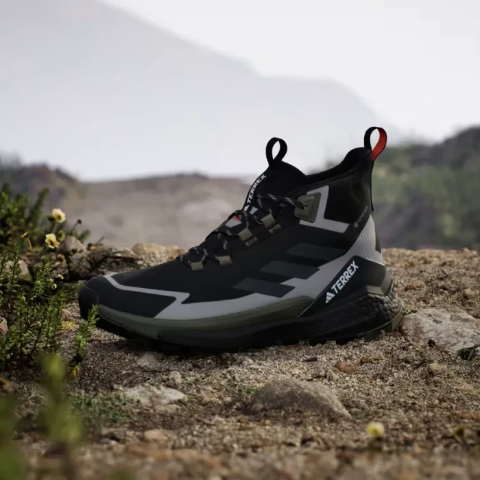 adidas Terrex Free Hiker 2.0 GTX core black/carbon/olive strata (Herren)