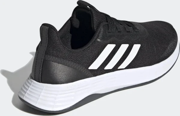 adidas QT Racer Sport core black/cloud white/grey six (Damen)