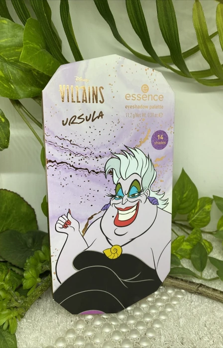 Essence Disney Villains Lidschatten Palette Ursula - so long lover boy