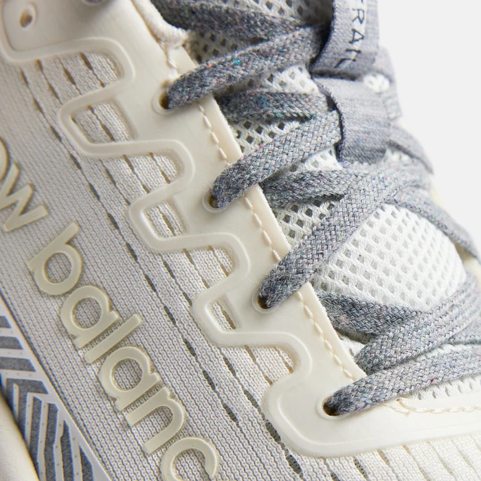 New Balance Fresh Foam X Trail More v3 white/turtledove (Damen)